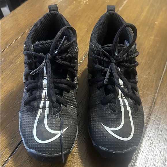 Nike Alpha Menace 3 Shark youth football cleats in black/white size 12C - Picture 2 of 5